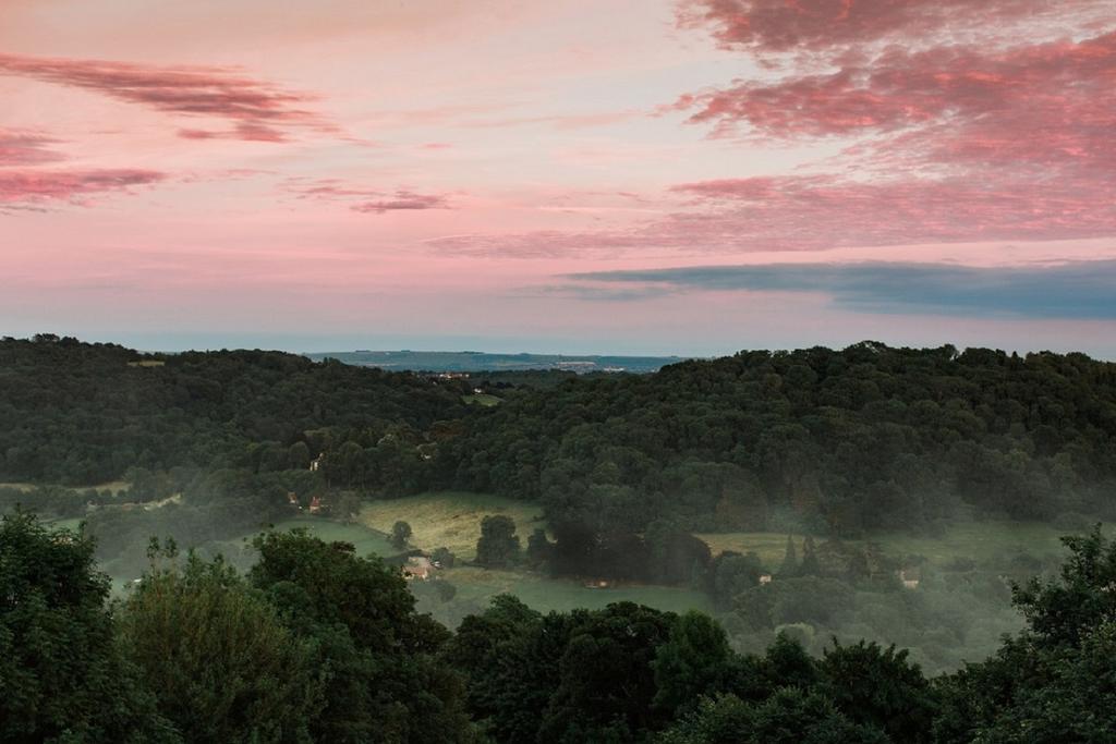 Combe Grove Hotel Limpley Stoke Buitenkant foto